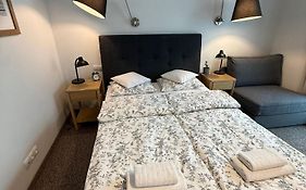 Family Apartments - Private Parking